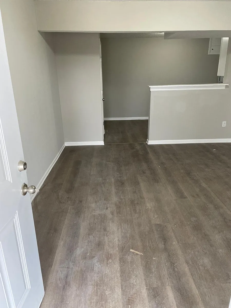 Building Photo - 1103 S Camden St #1