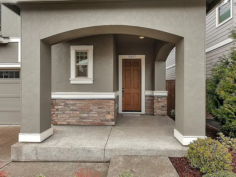 16897 SW Larkspring Ln — Photo 3
