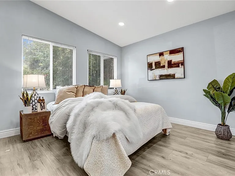 5115 Boda Pl — Photo 10