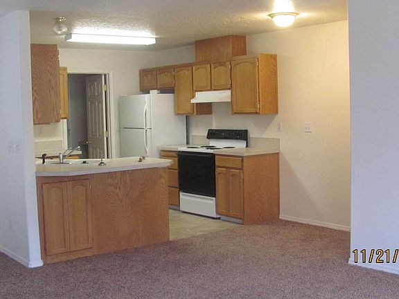 5th image of 2206 S Dorothy Ave