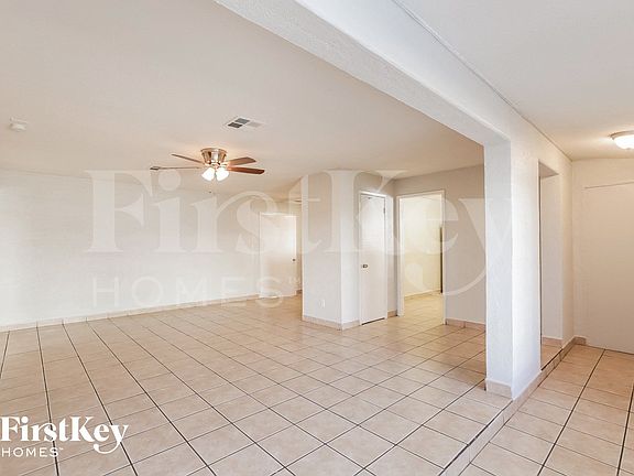 2nd image of 3021 W Camelback Rd