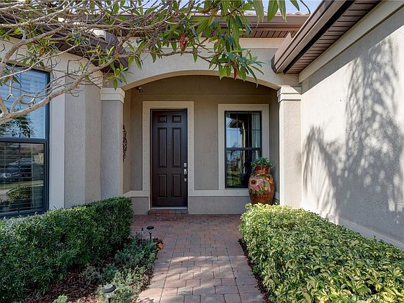 5th image of 5355 Antigua Cir
