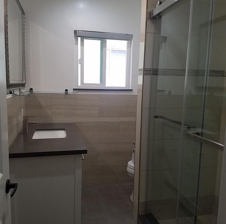 2nd image of 1928 W 25th St APT 2