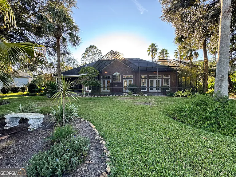 535 Cardinal Cir E — Photo 33