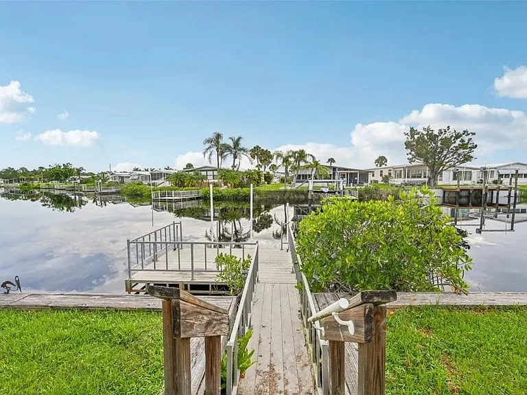 106 Lazy River Rd — Photo 36