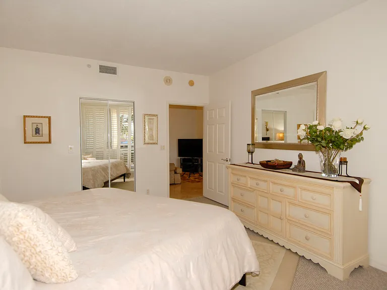 3200 N Ocean Dr #406 — Photo 20