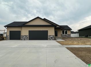 109 Cedar St, Sloan, IA 51055