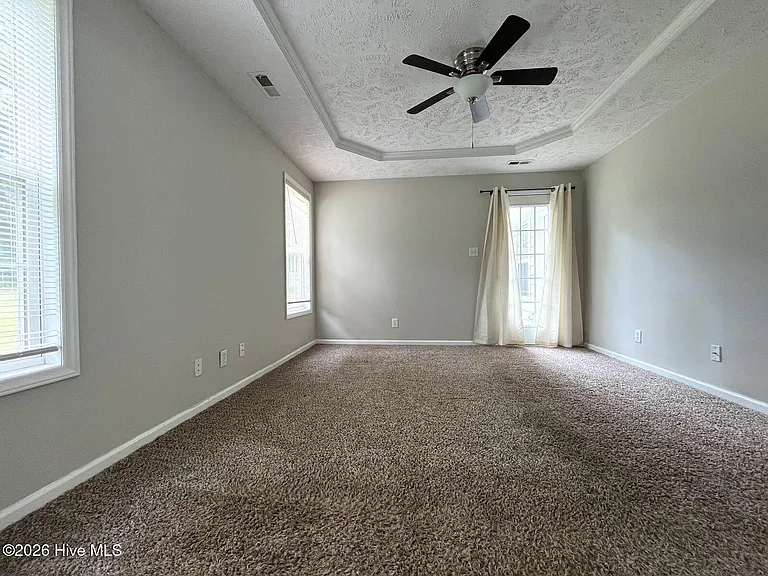 477 Northwoods Dr — Photo 10