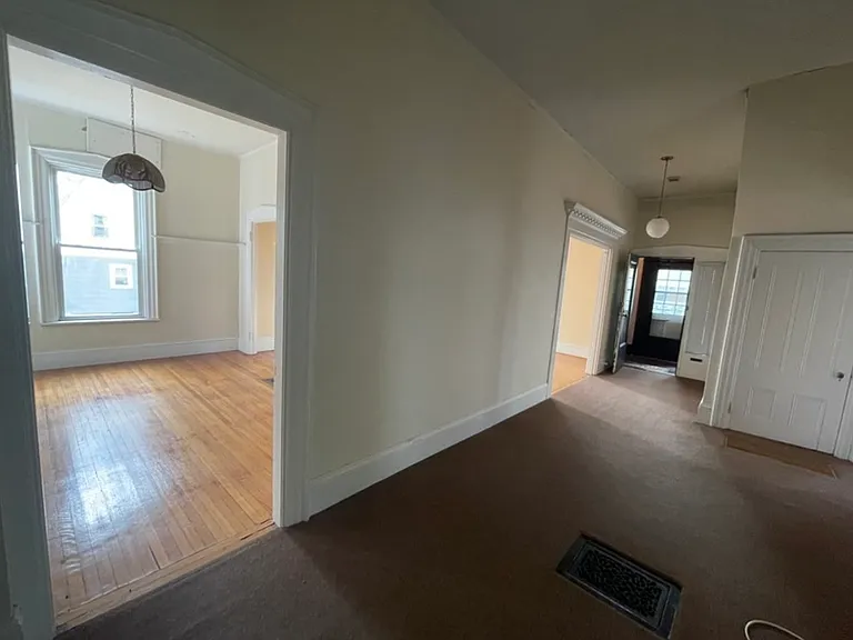 84 Walker St #1 — Photo 10