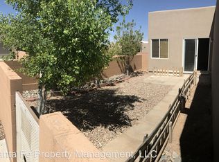 39 Via Sagrada, Santa Fe, NM 87508