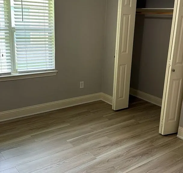 13375 Glenside Dr — Photo 21