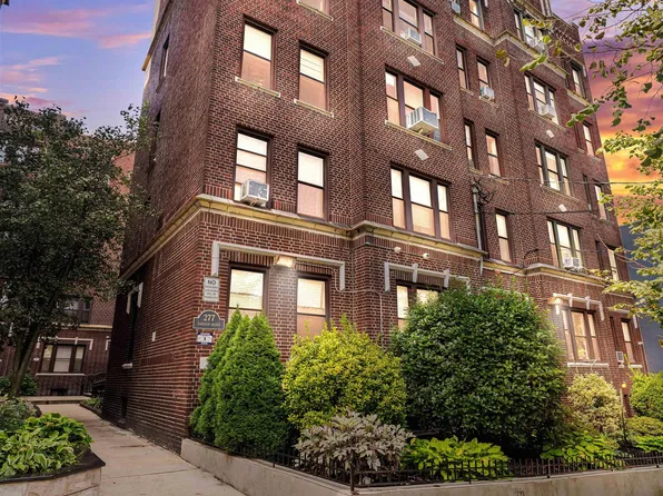 277 Harrison Avenue image 14 of 18