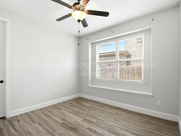 5818 Fairway Shores Ln — Photo 19