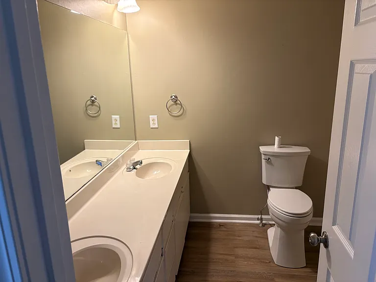 1831 Pinnacle Rd — Photo 6
