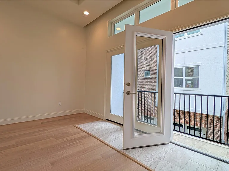 1844 Colquitt St — Photo 14
