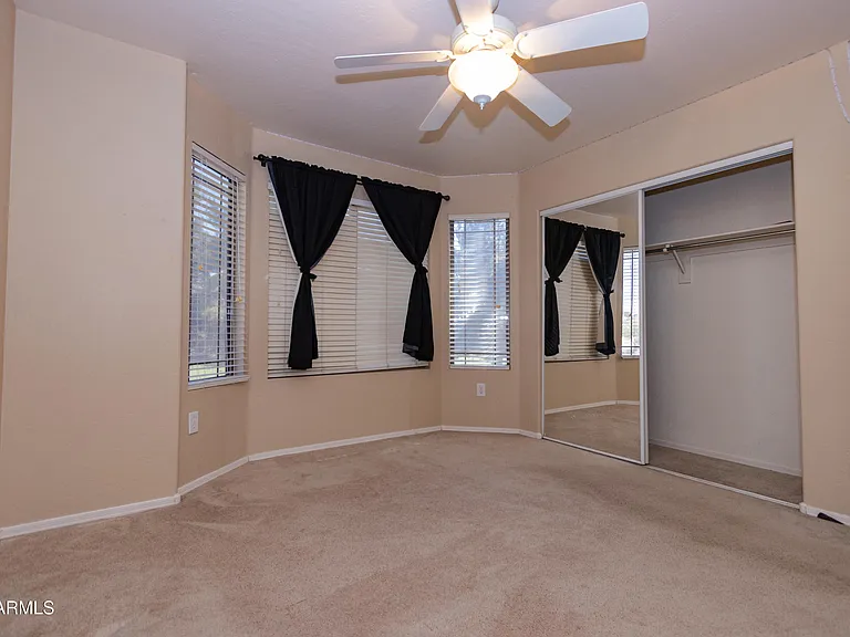 720 W Hancock Ave — Photo 33