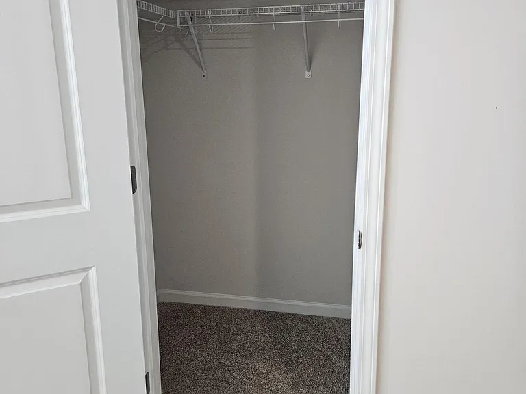 2107 Gracie Ln — Photo 18