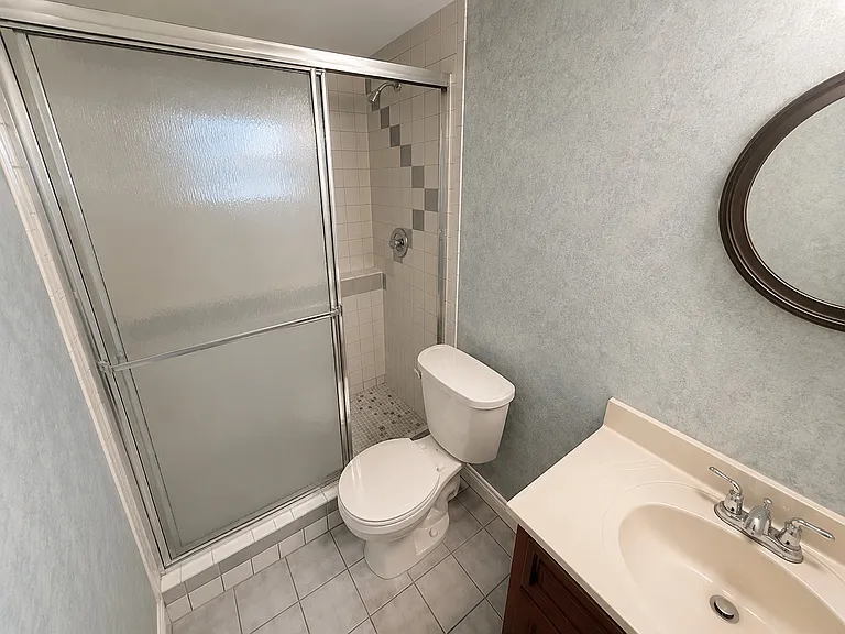20 Woodridge Ave — Photo 12