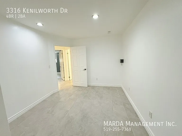 3316 Kenilworth Dr — Photo 30