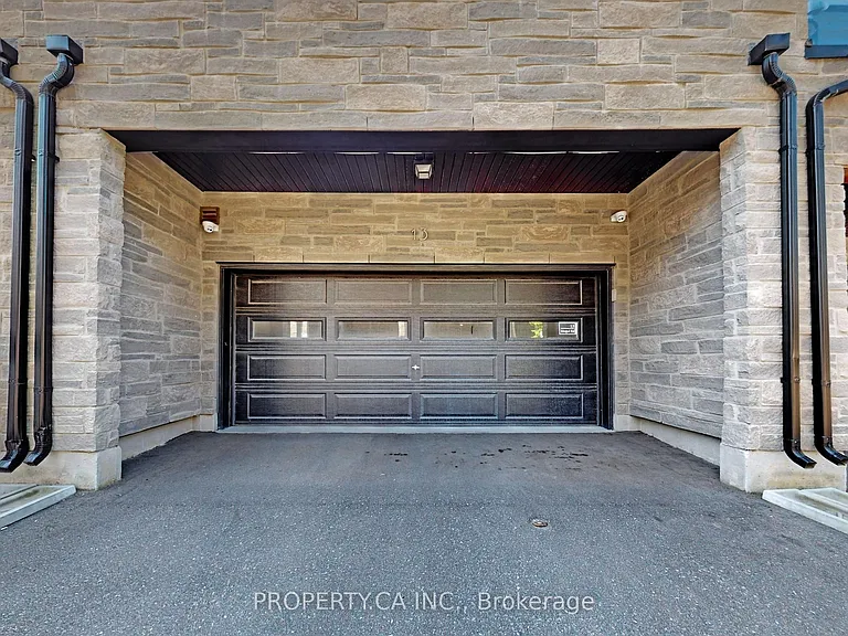 13 Mogul Rd — Photo 43