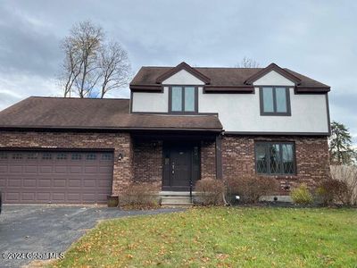 46 Pitch Pine Road, Albany, NY, 12203