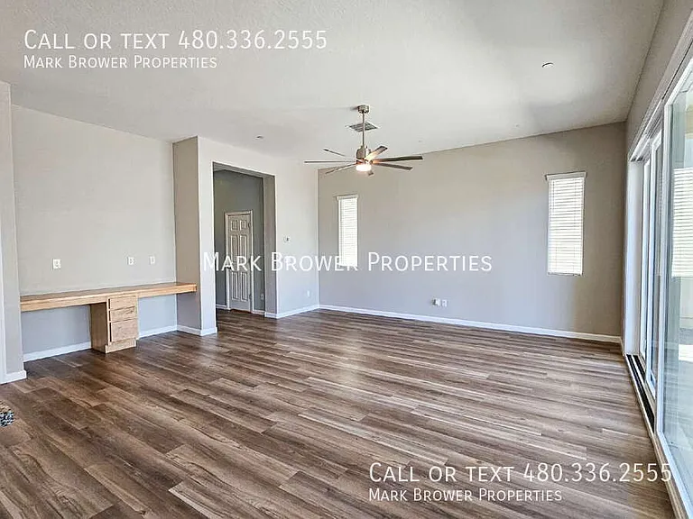 7358 W Phelps Rd — Photo 12