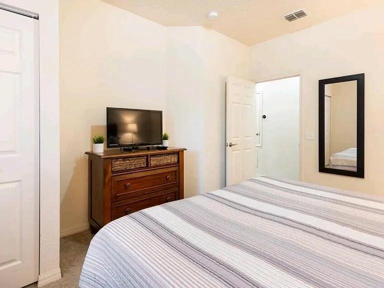 5366 Diplomat Ct #103 — Photo 11