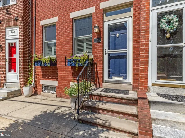 768 N 22nd St, Philadelphia, PA 19130