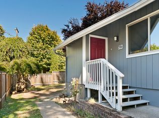 206 SW Palatine Hill Rd, Portland, OR 97219