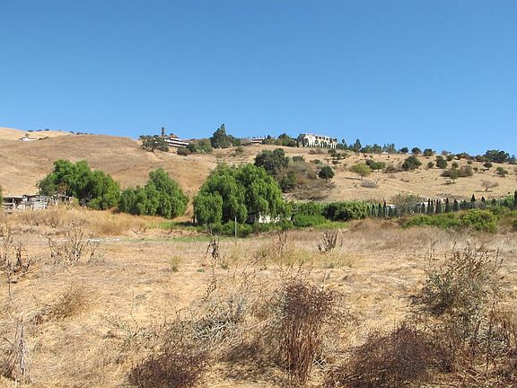 2nd image of 3770 Quimby Rd