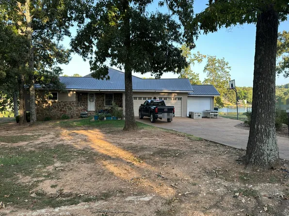 1307 Tiger Eye Cir, Horseshoe Bend, AR 72512