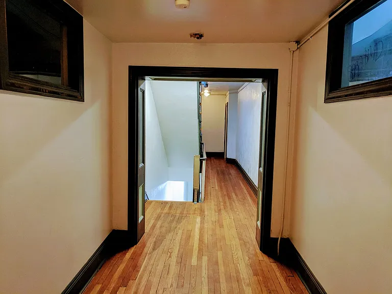 518 W. Grace St.* — Photo 63