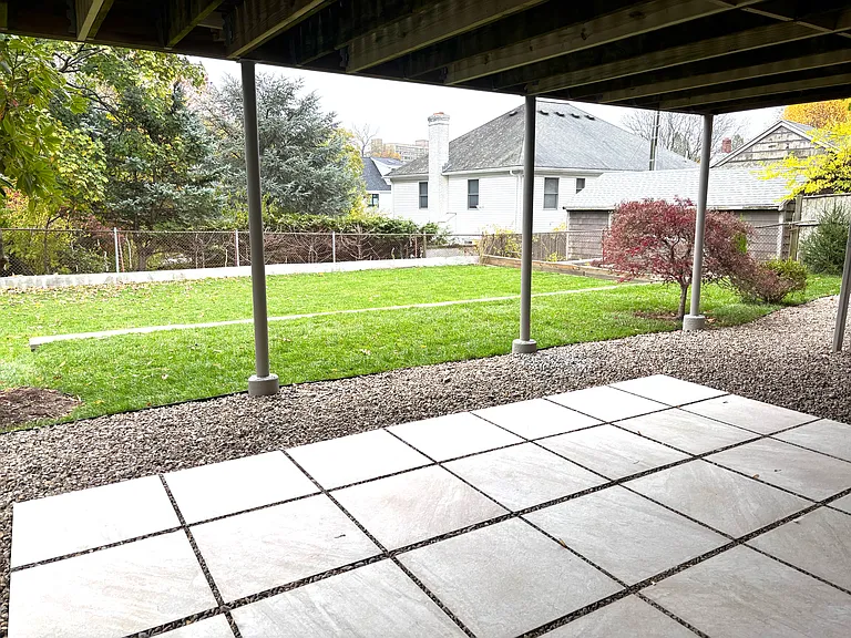 338 Langley Rd — Photo 21