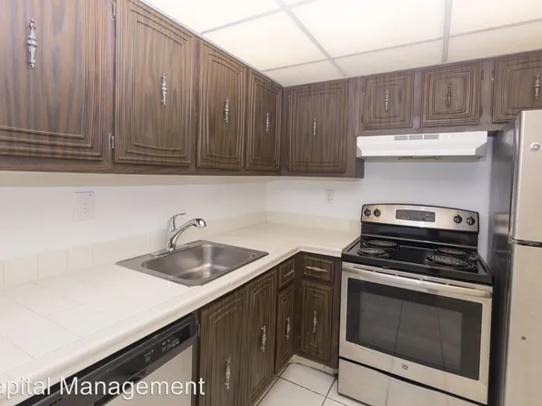 486 NW 165th St #B301, Miami Gardens, FL 33169