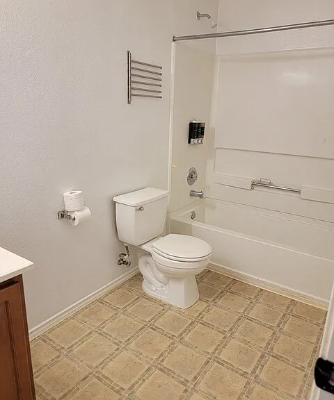 4023 Wisteria Way — Photo 12