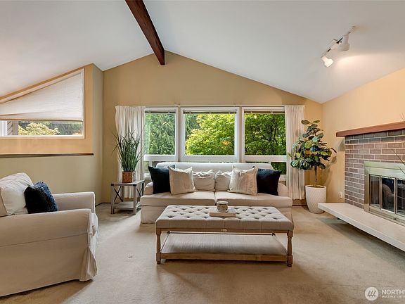 4th image of 17705 54th Avenue W