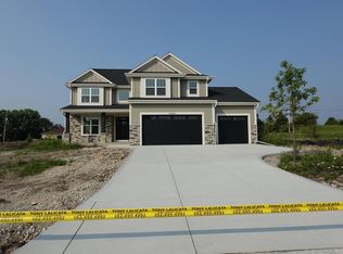 W129S8634 Muscovy Way, Muskego, WI 53150