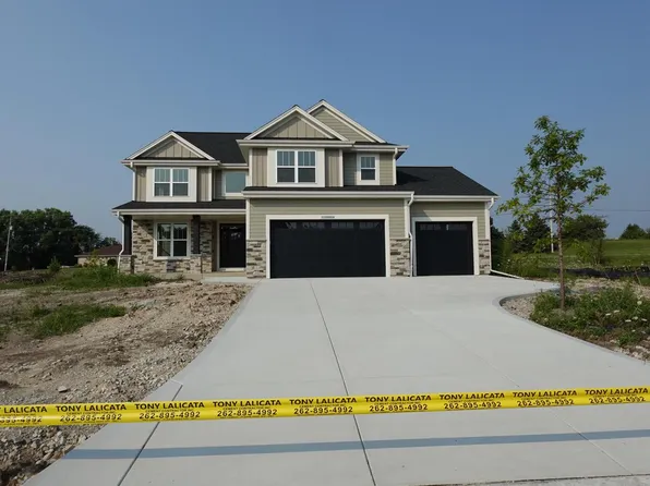 W129S8634 Muscovy WAY, Muskego, WI 53150