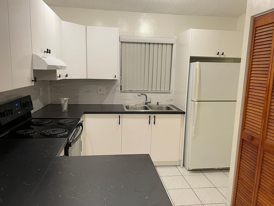 1st image of 10101 W Okeechobee Rd APT 5202
