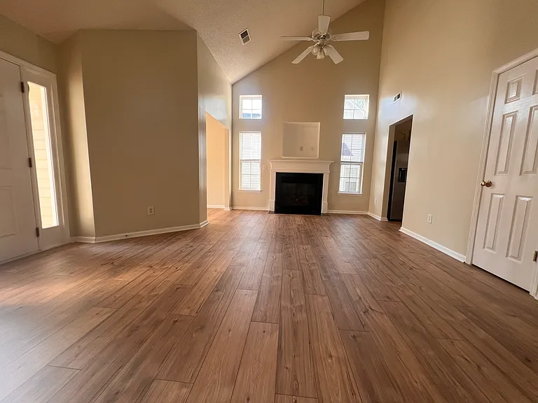4414 River Forest Ln — Photo 17