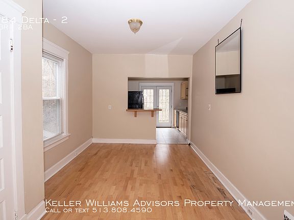 4th image of 584 Delta Ave #2