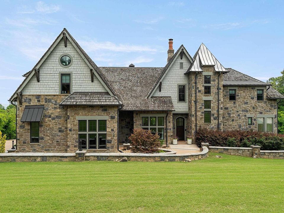 1st image of 2649 Alta Glen Dr