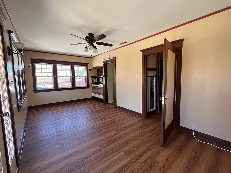 716 Stanley Ave — Photo 13