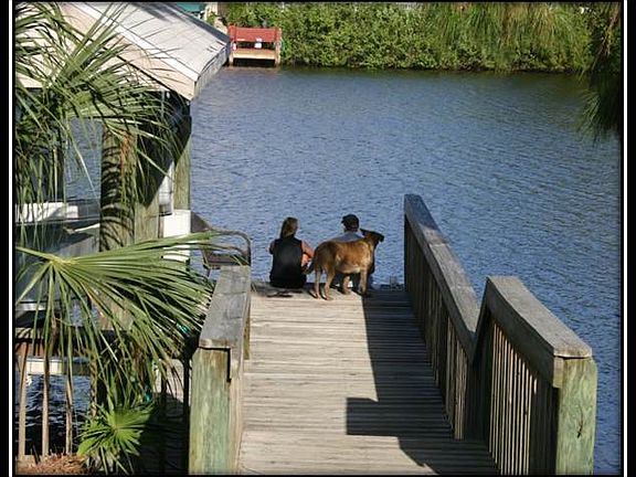 Private dock & boat lift