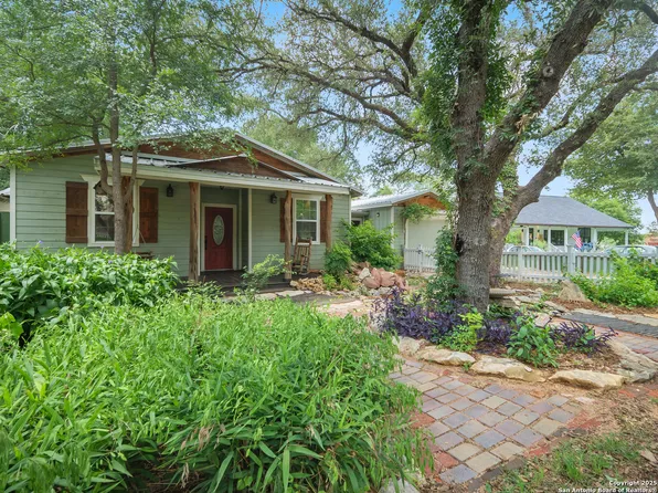 671 Cypress Pass, Spring Branch, TX 78070