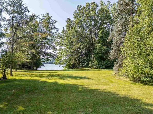 68 & 6 N Branch Dr, Beaverton, MI 48612