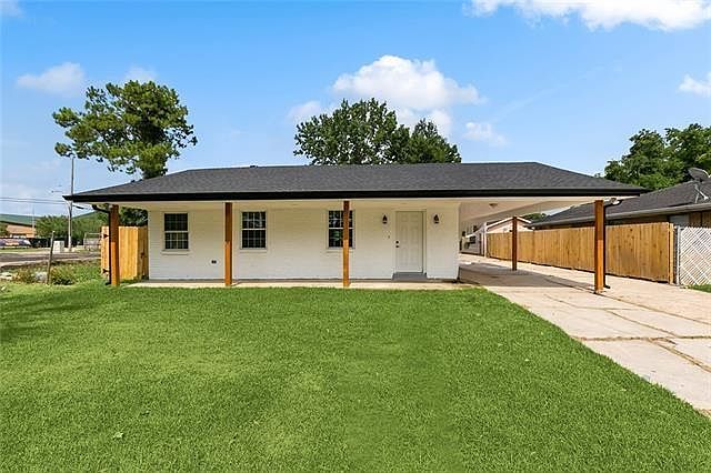 1st image of 4579 Marque Dr