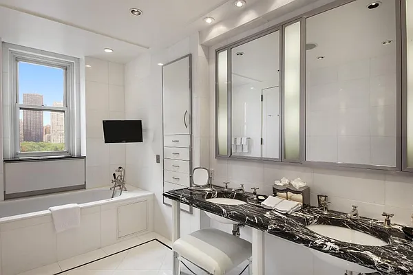 Sold by Corcoran | media 19