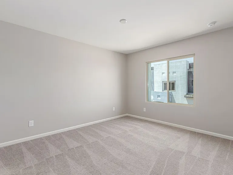 733 E Commonwealth Ave #39 — Photo 28
