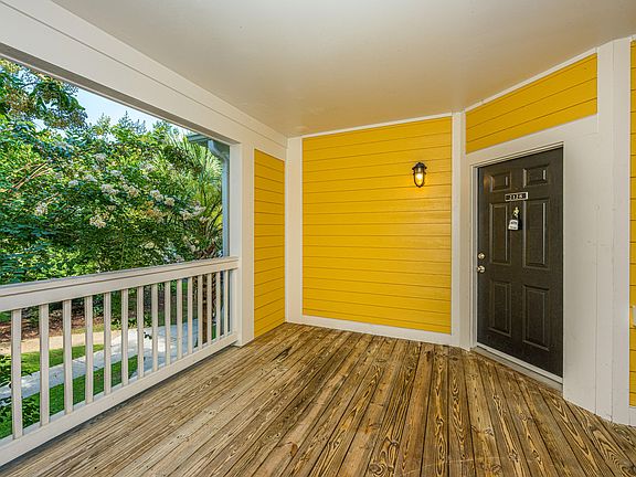 5th image of 2128 Chatelain Way